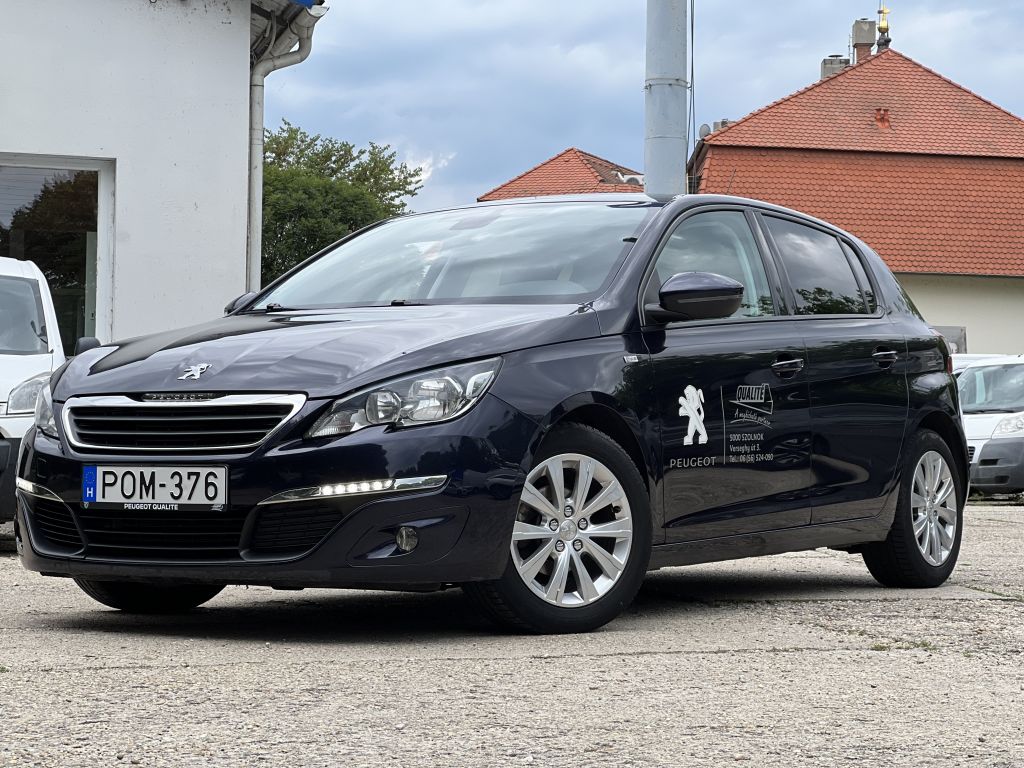 Peugeot 308 (POM-376)